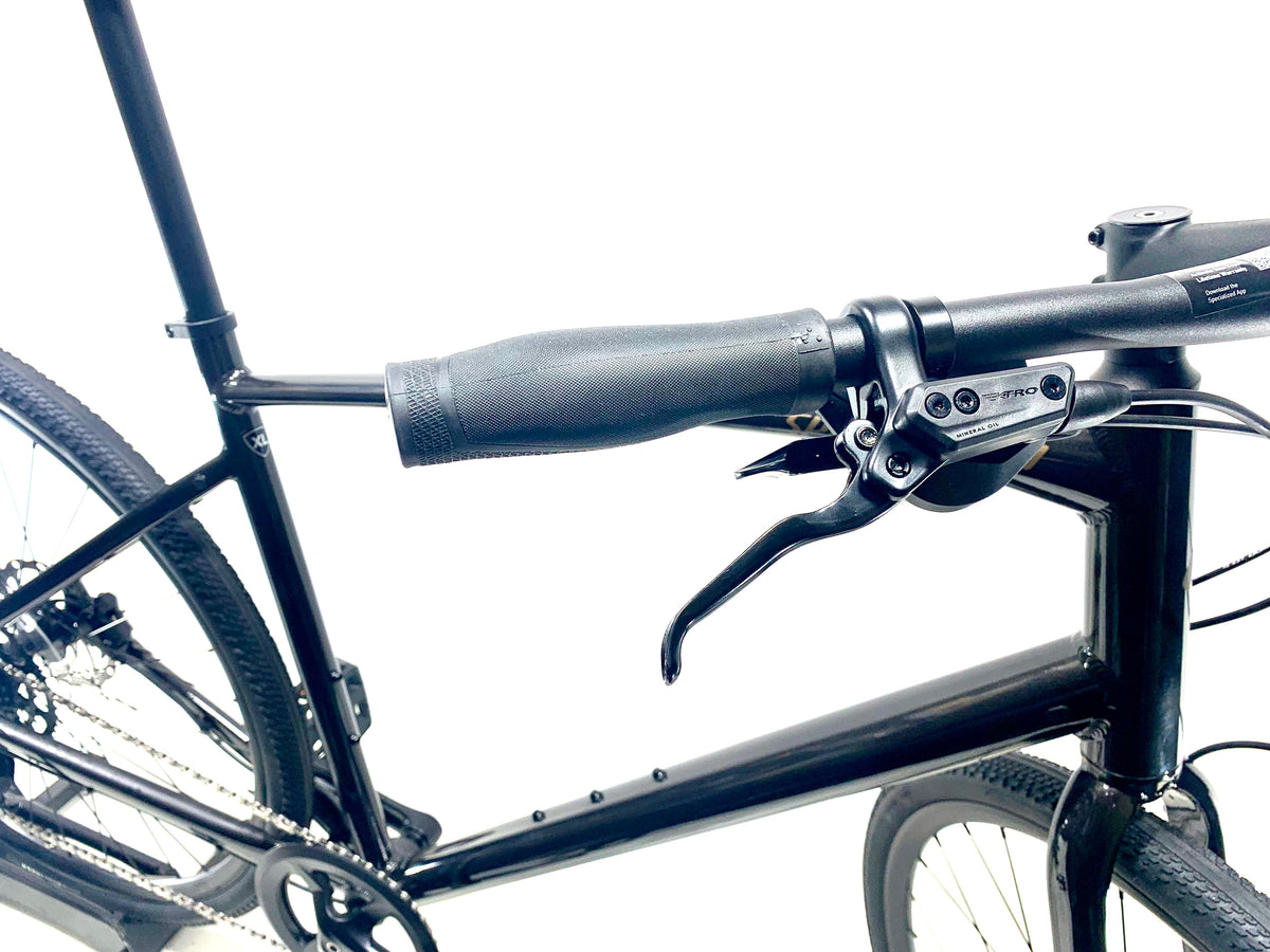 2027 Specialized Sirrus X 2.0 Shimano Size: XL (Preowned)