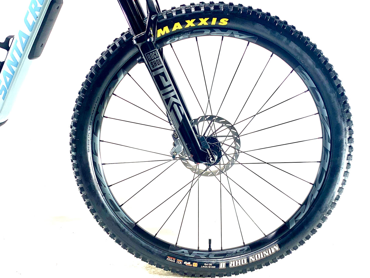 2025 Santa Cruz 5010 Carbon C Sram GX AXS Size: Large (Preowned)
