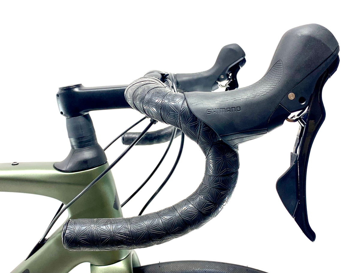 2027 Specialized Roubaix SL8 Sport Shimano 105 12-Speed Size: 56cm (Preowned)