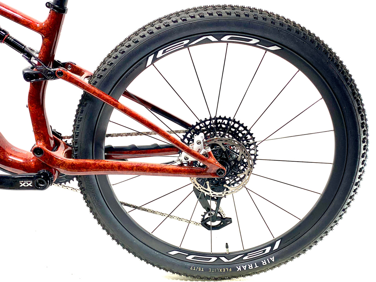 2026 Specialized S-Works Epic 8 SRAM XX AXS 1X12 Size: Medium (Preowned)