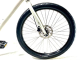 2026 Specialized Roll 3.0 Size: Large (Preowned)