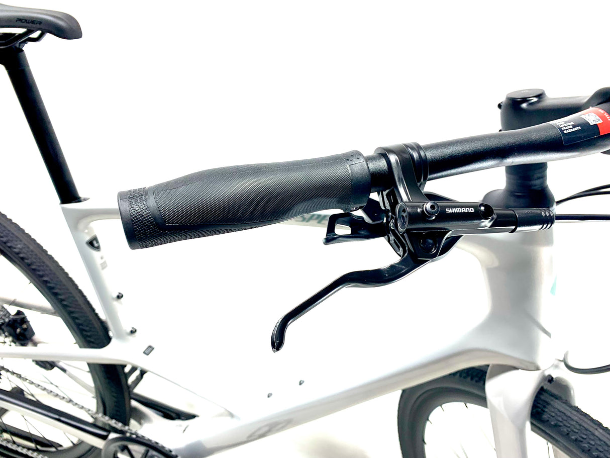 2027 Specialized Sirrus X 5.0 Carbon Shimano Size: Large (Preowned)