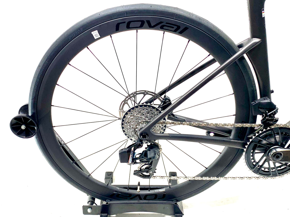 2027 Specialized Tarmac SL9 Expert - SRAM Force AXS Size: 56cm (Preowned)