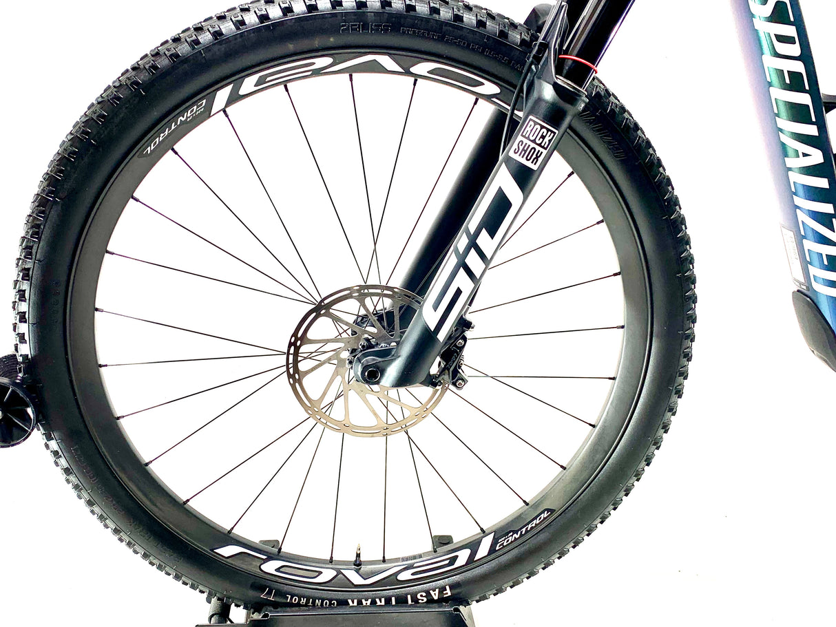 2025 Specialized Epic 8 Pro SRAM X0 AXS 1X12 Size: Small (Preowned)