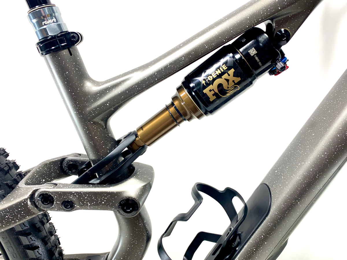 2025 Specialized S-Works Stumpjumper 15 Sram XX AXS Size: S3 (Preowned)