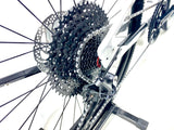 2027 Specialized Sirrus X 5.0 Carbon Shimano Size: Large (Preowned)
