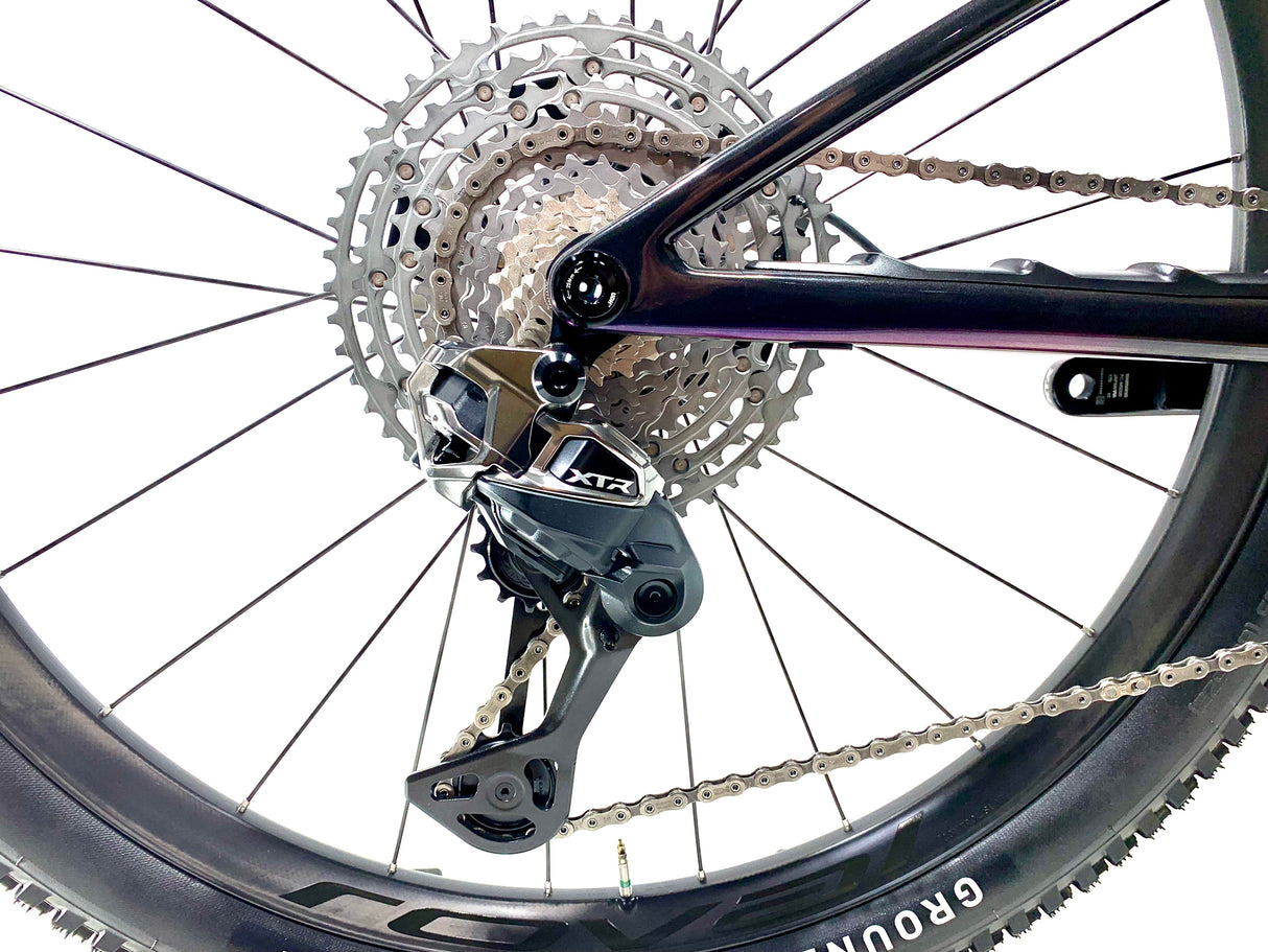 2026 Specialized S-Works Epic 8 Evo XTR Di2 1X12 Size: Medium (Preowned)