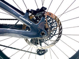 2026 Pivot Shuttle SL/AM Pro SRAM X0 AXS 1X12 Size:  (Preowned)