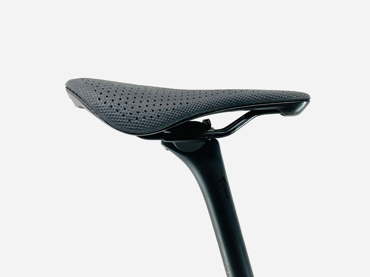 2027 Specialized Aethos 2 Pro Sram Force Size: 56cm (Preowned)