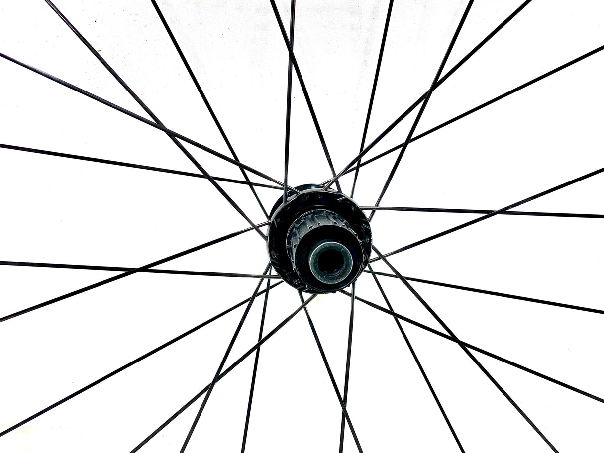 Specialized Roval Terra CLX Disc Carbon TLR Gravel Shimano Driver (Preowned)