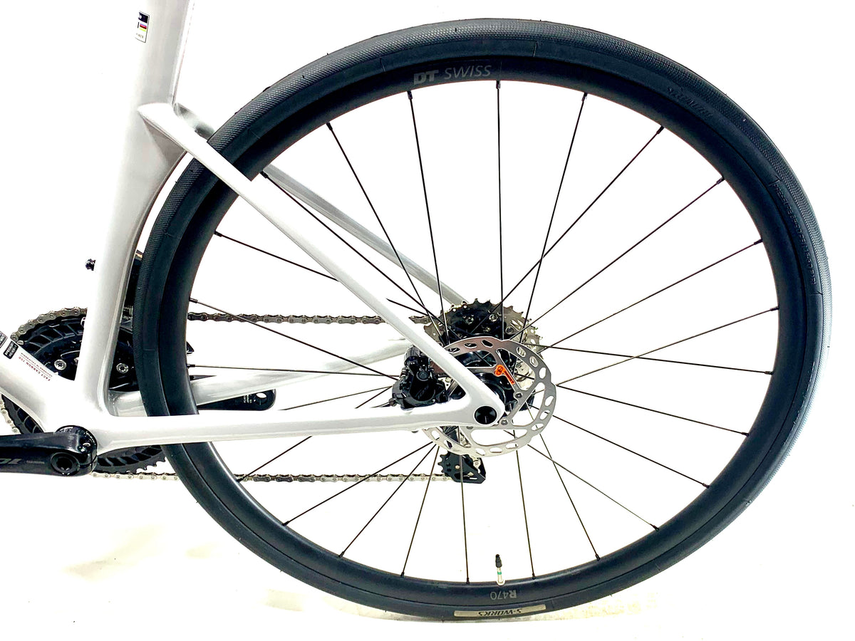 2027 Specialized Tarmac SL9 Comp - Shimano 105 Di2 Size: 56cm (Preowned)