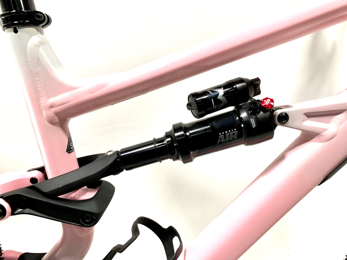 2024 Specialized Status 2 140 Alloy Deore 1X12 Size: S3 (Medium)