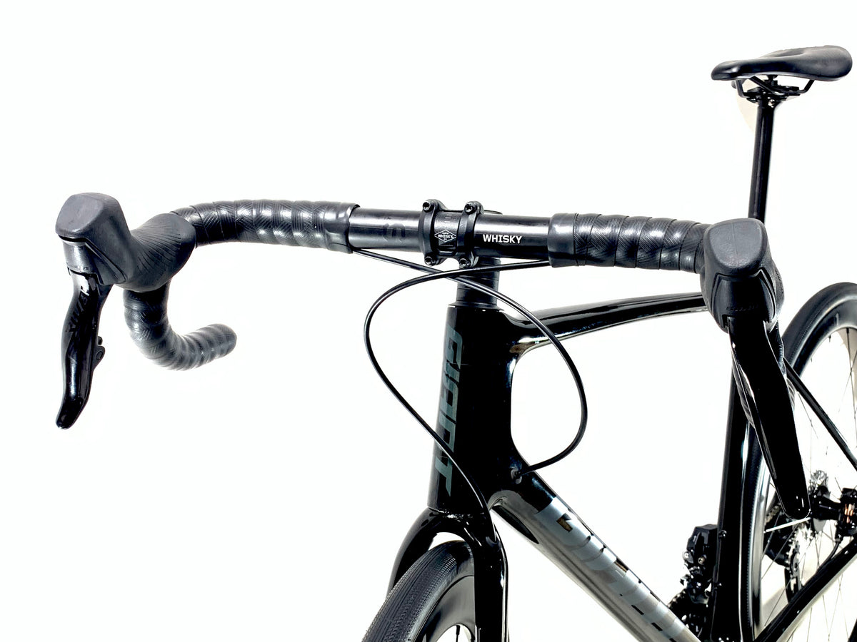 2023 Giant TCR Advanced Pro 1 SRAM Rival AXS 2X12 Size: ML(Preowned)
