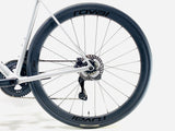 2027 Specialized Aethos 2 Expert Shimano Ultegra Di2 Size: 56cm (Preowned)
