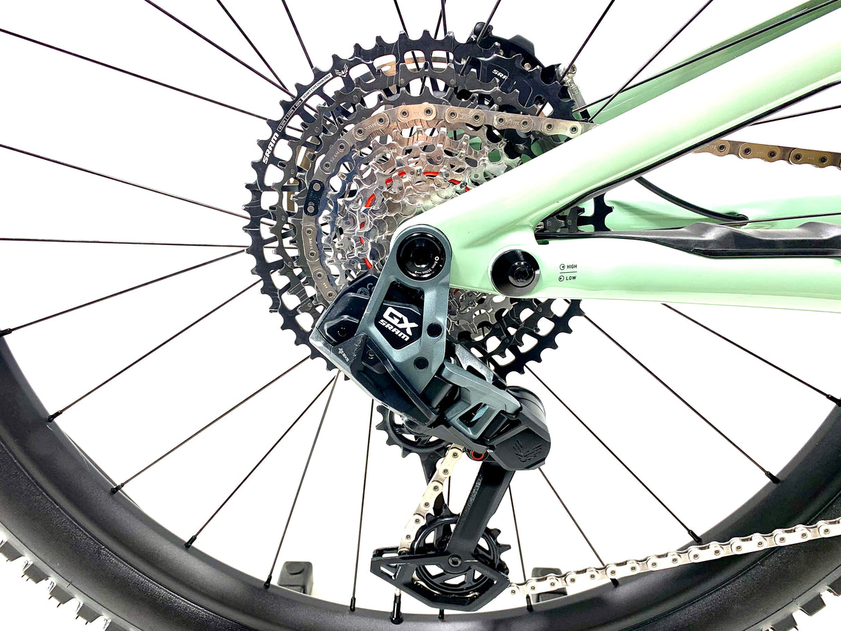 2026 Specialized Stumpjumper 15 Evo Expert 29 SRAM GX AXS 1X12 Size: S3 (Preowned)