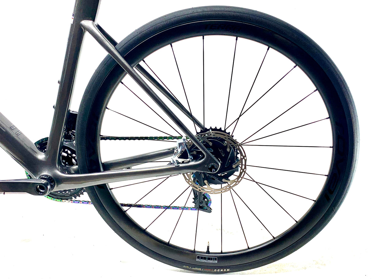 2024 Specialized S-Works Roubaix SL8 SRAM AXS Size: 58cm (Preowned)