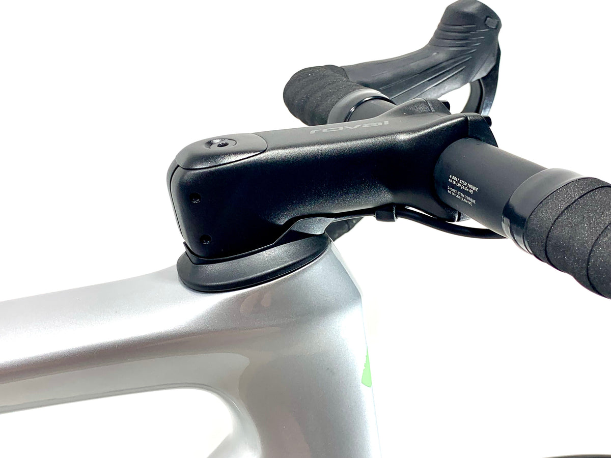 2027 Specialized Tarmac SL9 Expert - SRAM Force AXS Size: 56cm (Preowned)