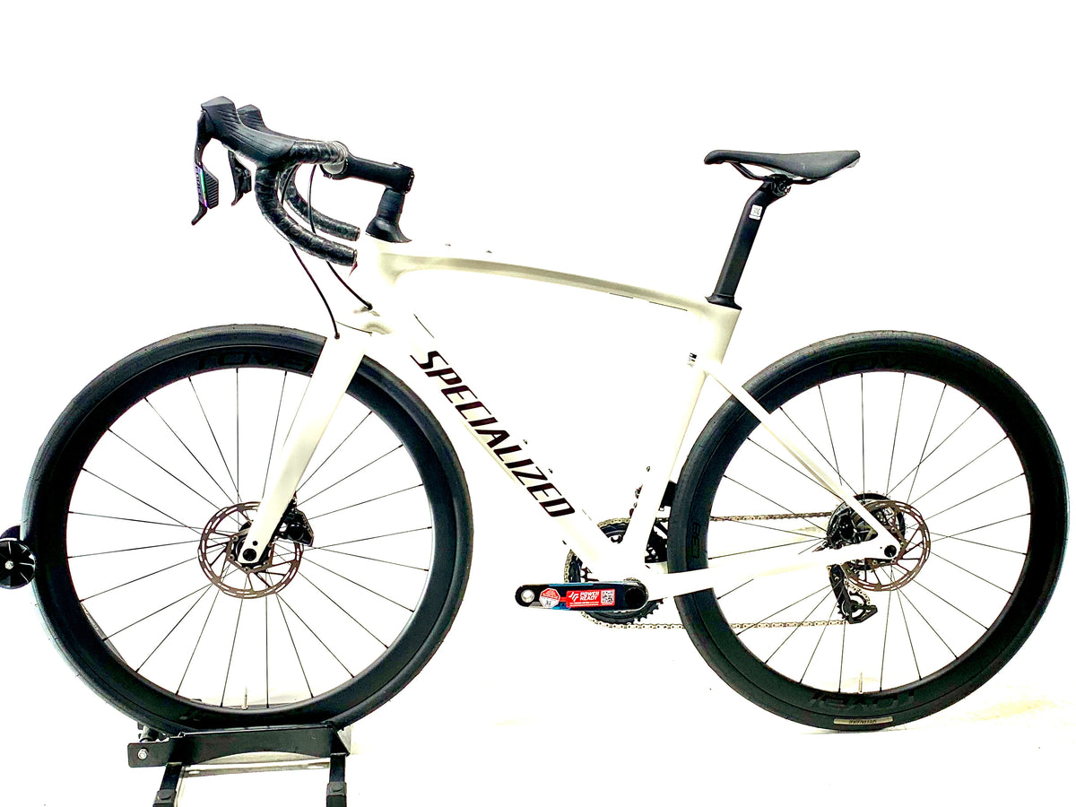 2027 Specialized Roubaix SL8 Expert Sram Force Size: 54cm (Preowned)