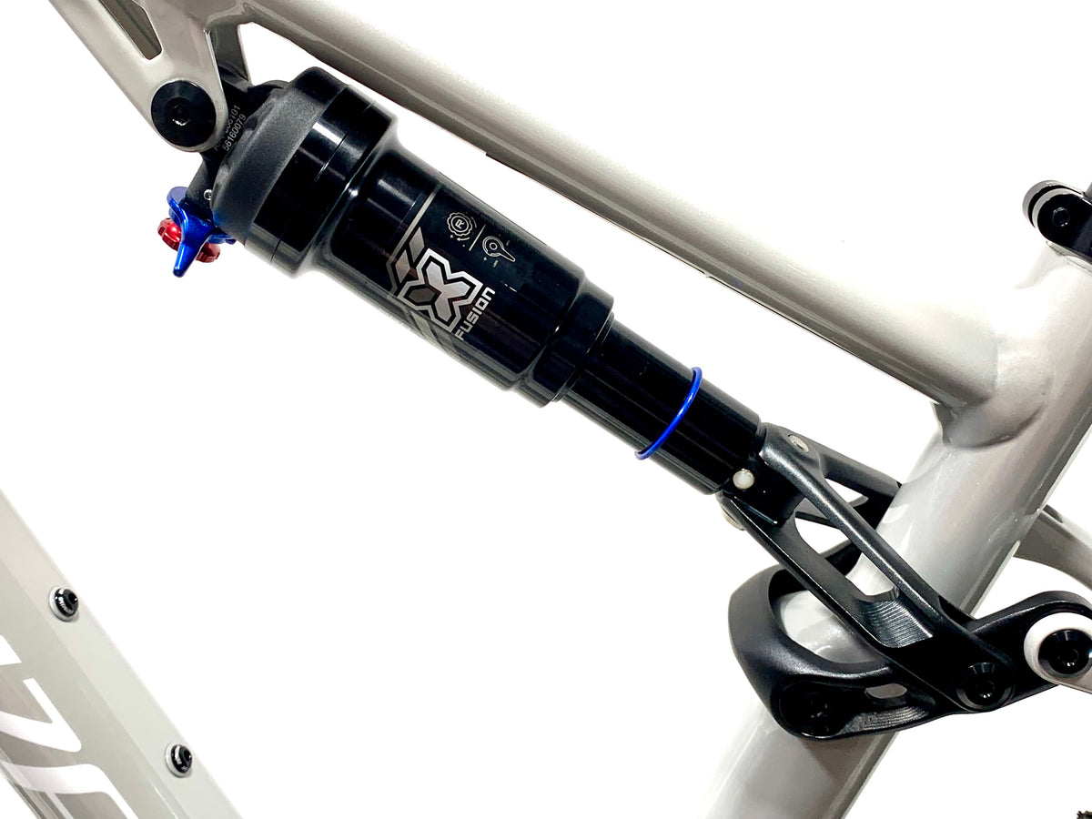 2027 Specialized Chisel SRAM 1X12 Size: Medium (Preowned)