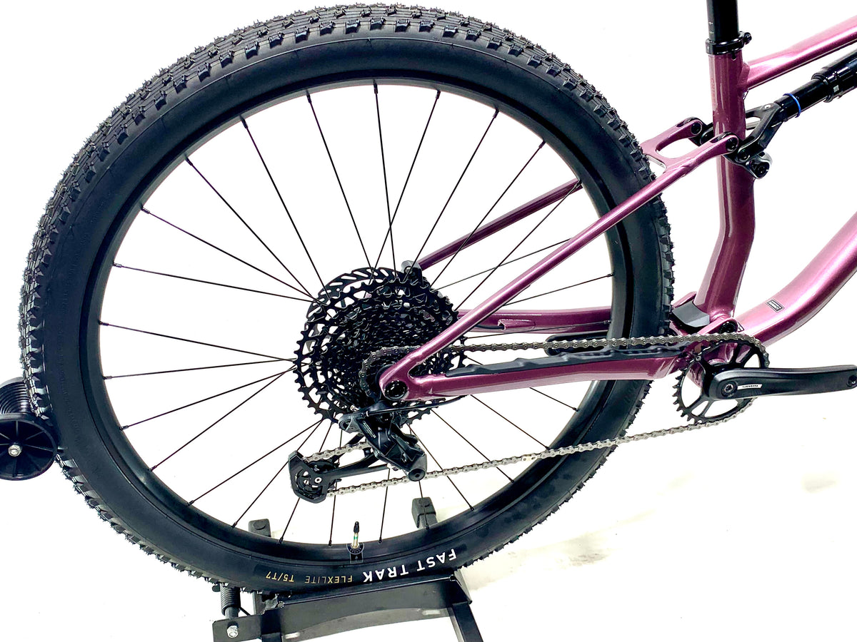 2027 Specialized Chisel SRAM 1X12 Size: Medium (Preowned)
