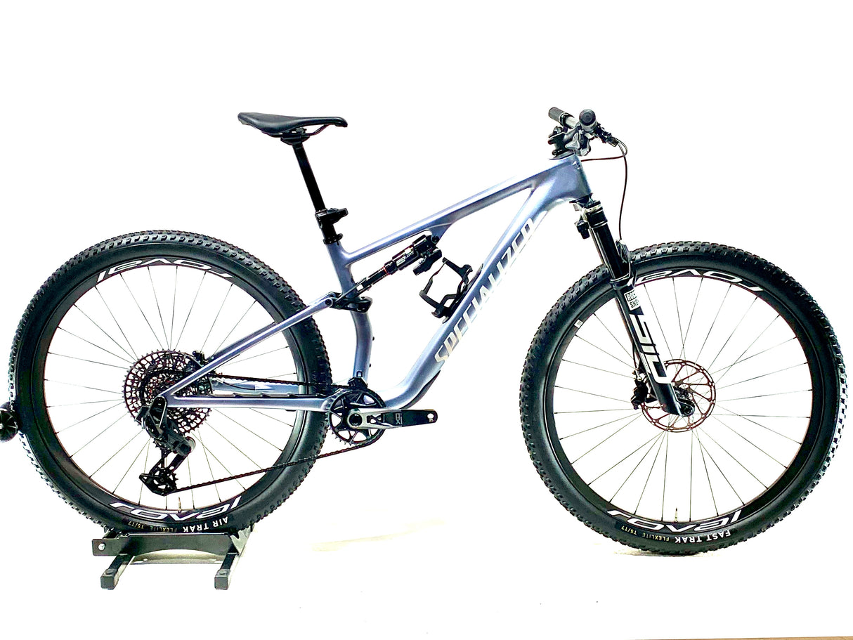 2026 Specialized Epic 8 Pro SRAM X0 AXS 1X12 Size: Medium (Preowned)