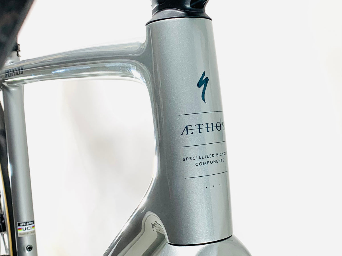 2027 Specialized Aethos 2 Pro Sram Force Size: 56cm (Preowned)