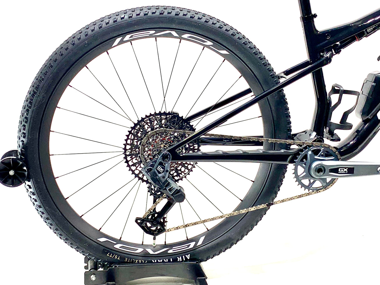 2027 Specialized Epic 9 Expert SRAM GX AXS 1X12 Size: Medium (Preowned)