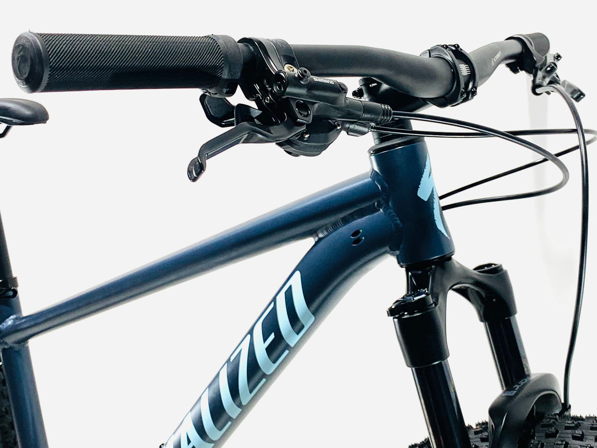 2025 Specialized Rockhopper Expert 29" size: Medium (Preowned)