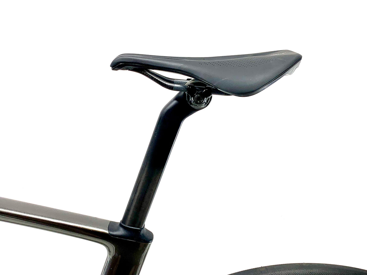 2024 Specialized S-Works Roubaix SL8 SRAM AXS Size: 56cm (Preowned)