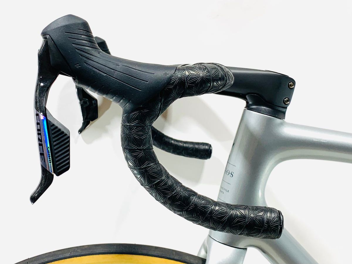 2027 Specialized Aethos 2 Pro Sram Force Size: 56cm (Preowned)