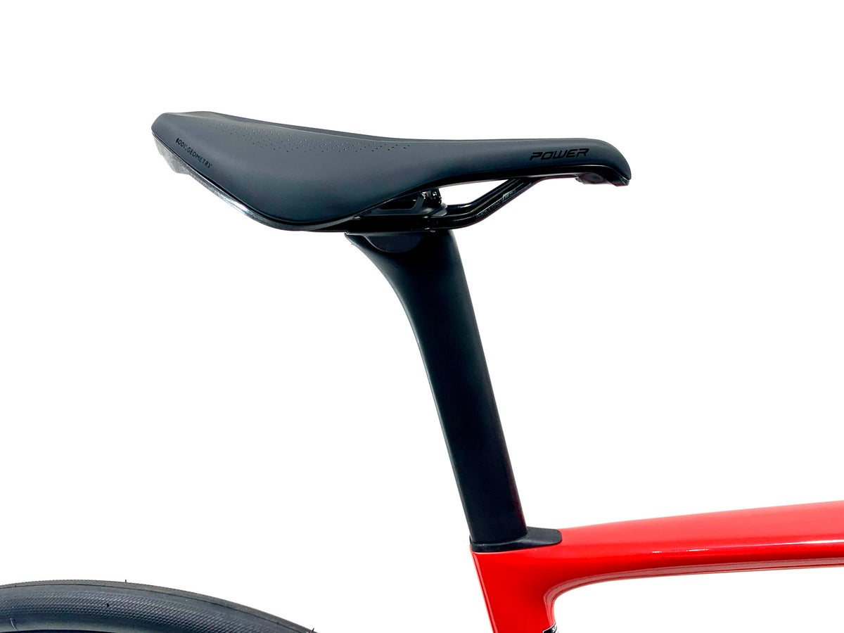 2027 Specialized Tarmac SL9 Comp - SRAM Rival AXS 2X12 Size: 56cm (Preowned)