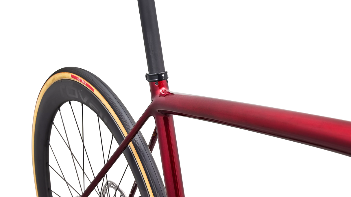 2027 Specialized Aethos 2 Pro Sram Force Size: 56cm (Preowned)