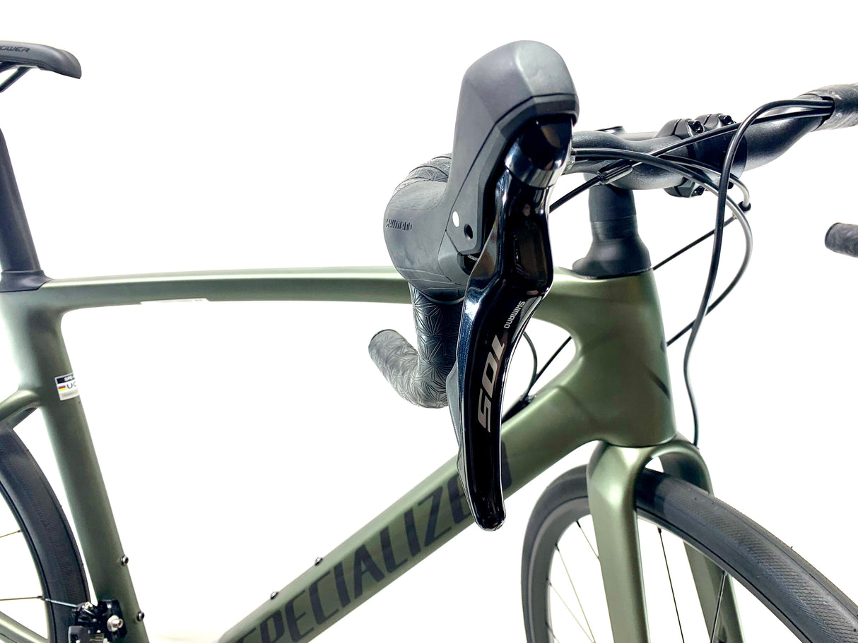 2027 Specialized Roubaix SL8 Sport Shimano 105 12-Speed Size: 56cm (Preowned)