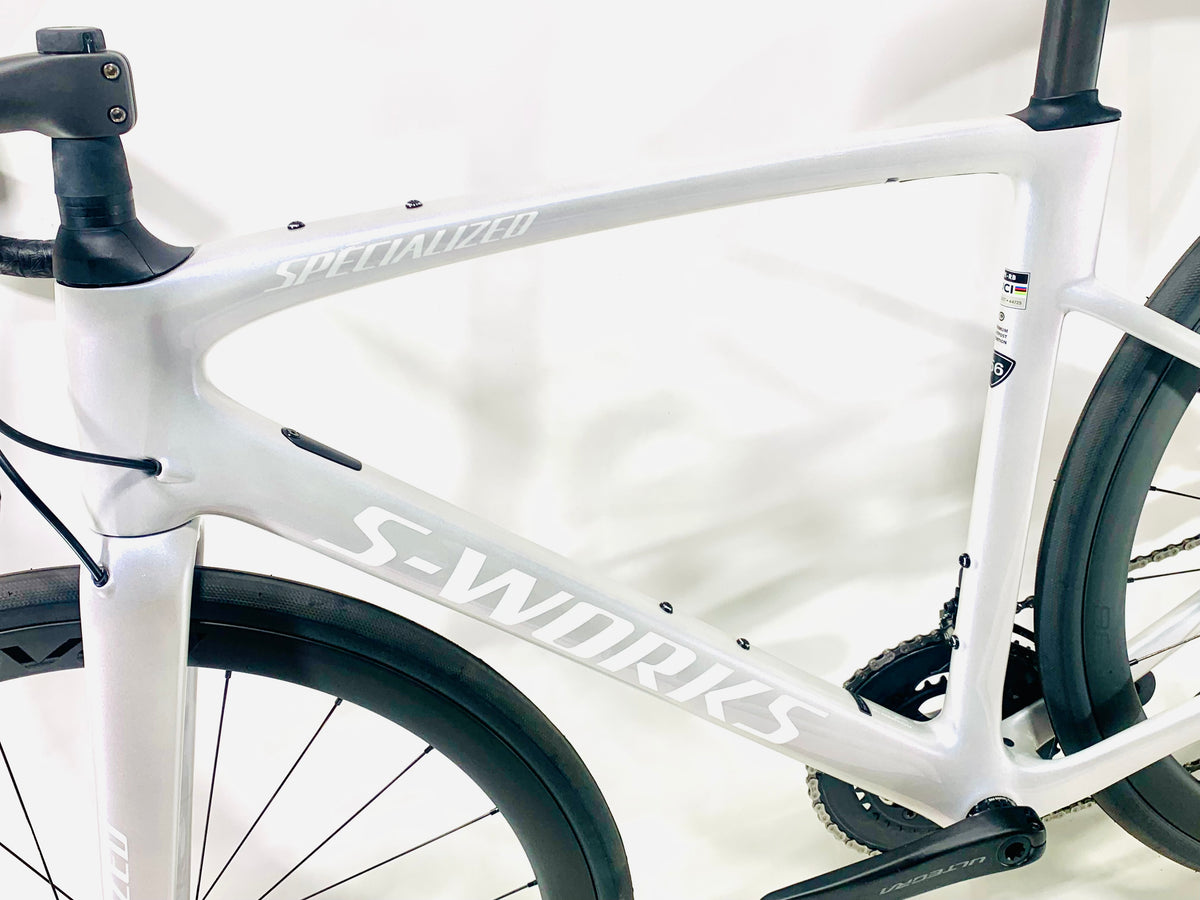 2027 Specialized S-Works Roubaix SL8 Shimano Ultegra Di2 Size: 56cm (Preowned)