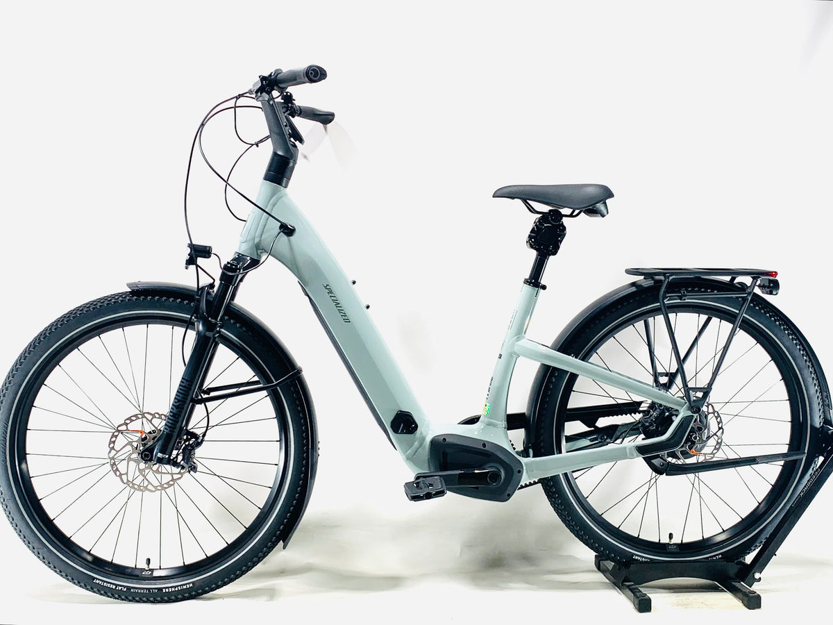 2027 Specialized Turbo Como 5.0 IGH E-Bike Size: Medium (Preowned)