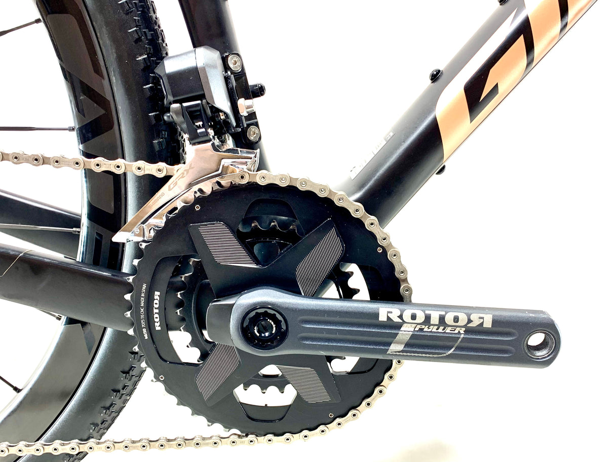 2023 Giant Revolt Advanced Pro GRX Di2 11 Speed Size: Small (Preowned)
