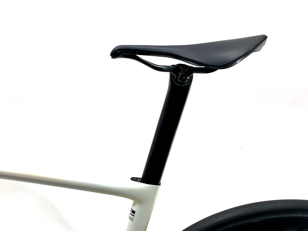 2024 Specialized S-Works Tarmac SL8 Dura Ace 2X12 Size: 54cm (Preowned)