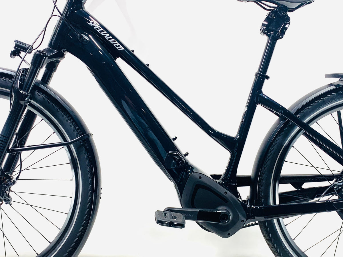 2026 Specialized Turbo Vado 5.0 IGH Step-Through Size: Large (Preowned)