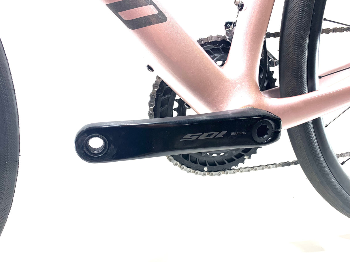 2025 Specialized Roubaix SL8 Sport Shimano 105 12-Speed Size: 54cm (Preowned)