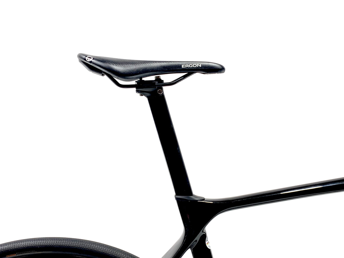 2023 Giant TCR Advanced Pro 1 SRAM Rival AXS 2X12 Size: ML(Preowned)
