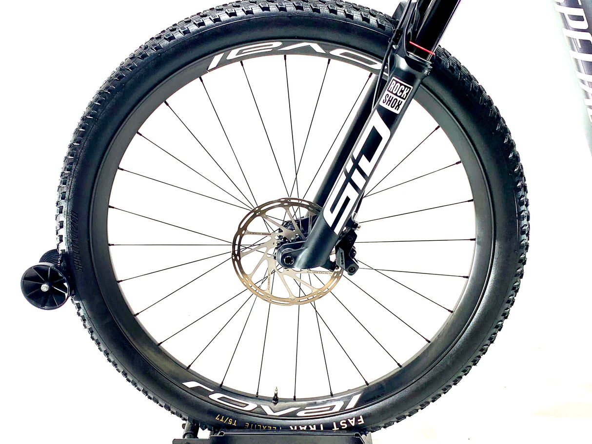 2026 Specialized Epic 8 Pro SRAM X0 AXS 1X12 Size: Small (Preowned)