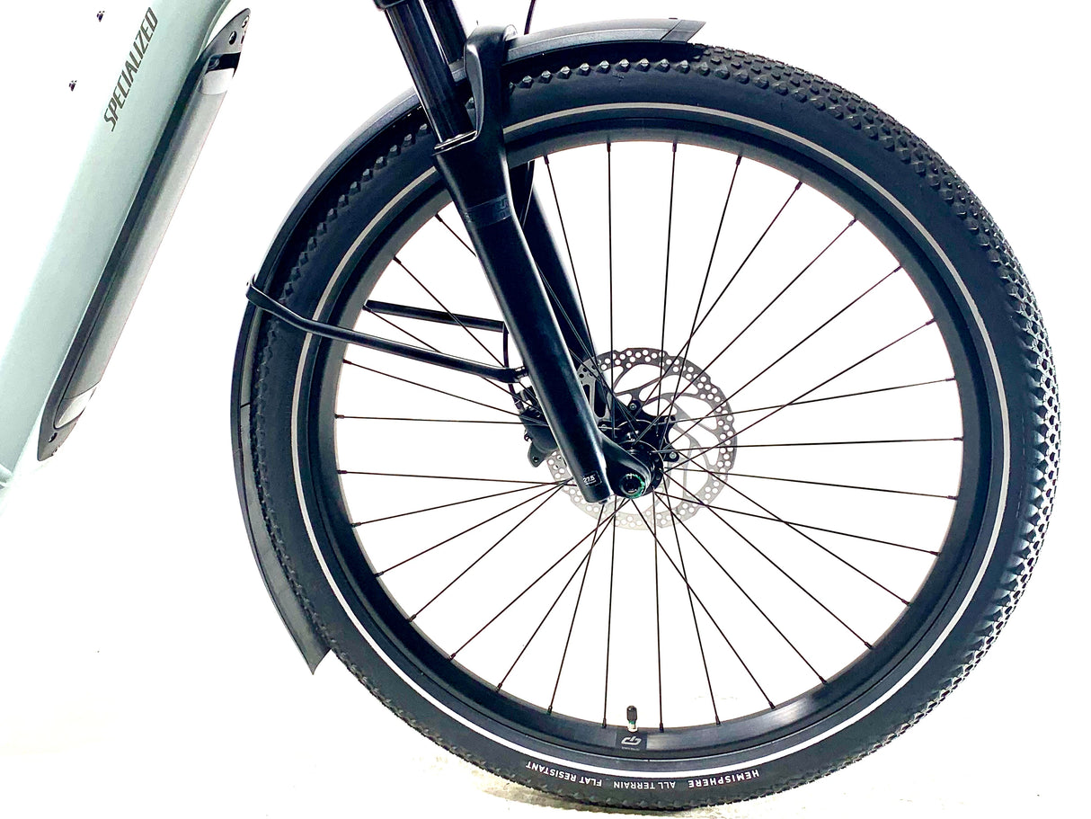 2027 Specialized Turbo Como 4.0 E-Bike Size: Medium (Preowned)