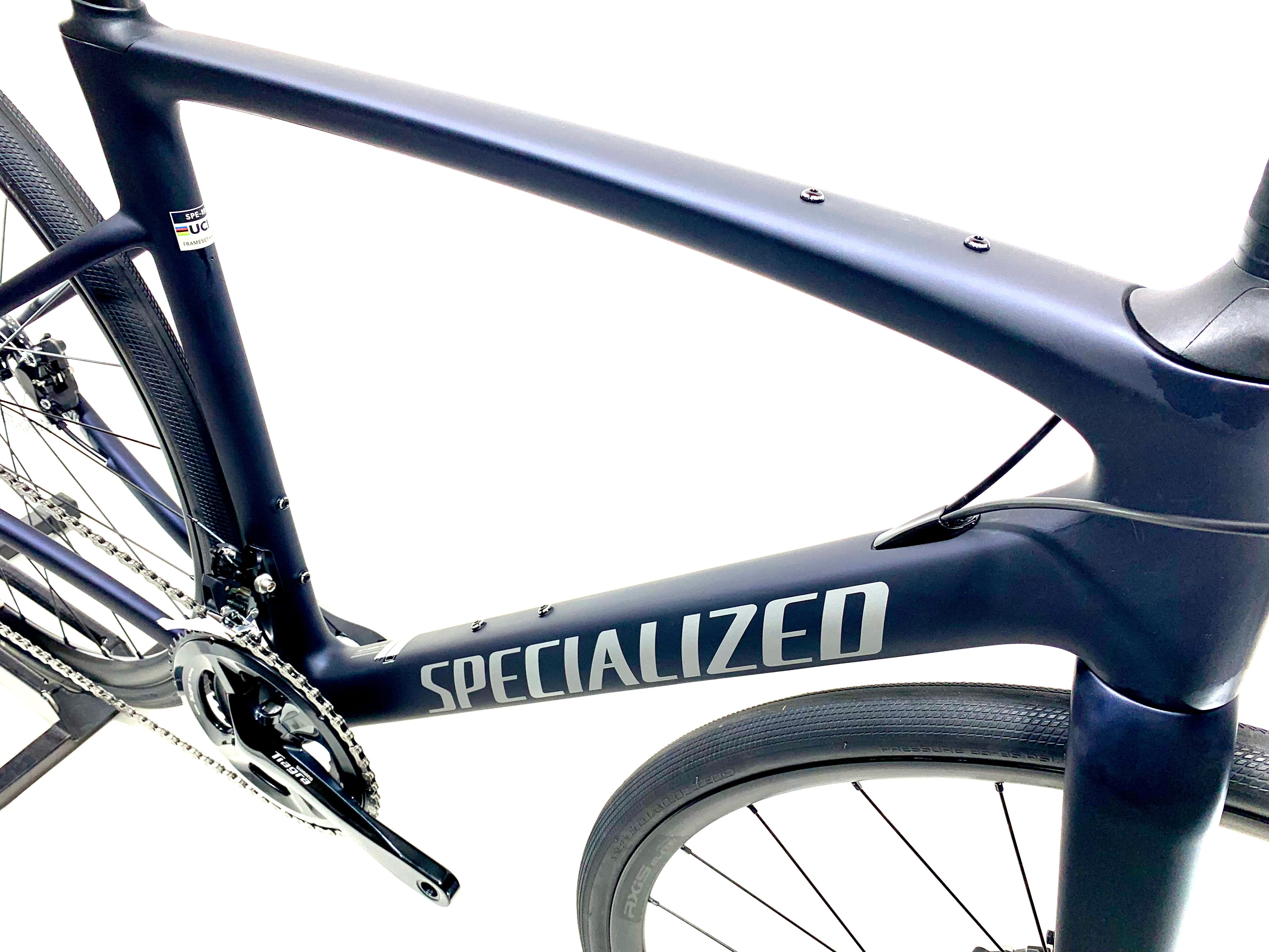 2027 Specialized Roubaix SL8 Shimano Tiagra Size: 56cm (Preowned