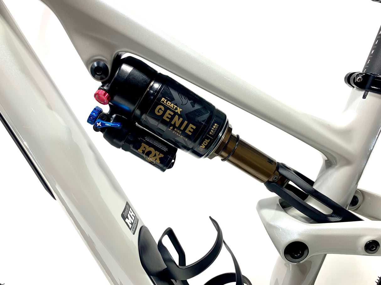 2026 Specialized S-Works Stumpjumper 15 Evo XTR Di2 Size: S1 (Preowned)