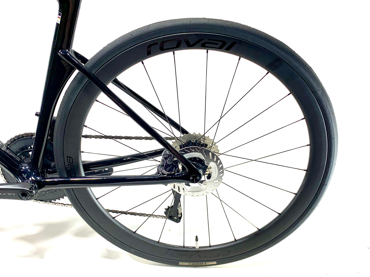 2027 Specialized Tarmac SL9 Expert - Shimano Ultegra 2X12 Size: 56cm (Preowned)