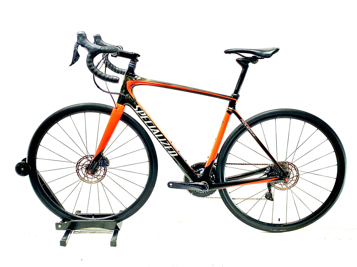 2018 Specialized Roubaix Expert Carbon Ultegra Di2 11-Speed Size: 58cm (Preowned)