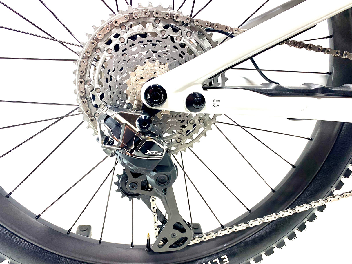 2026 Specialized S-Works Stumpjumper 15 Evo XTR Di2 Size: S1 (Preowned)