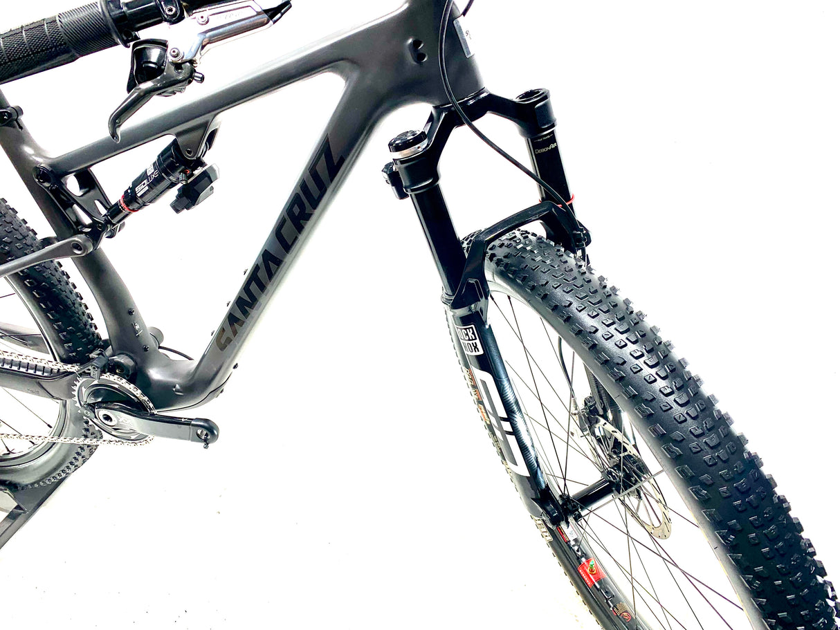 2025 Santa Cruz Blur CC Carbon Sram XX AXS RSV Wheels Size: Large (Preowned)