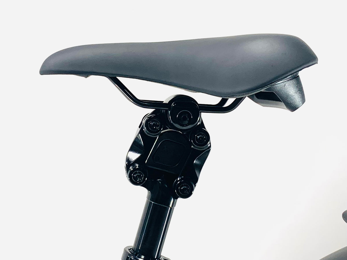 2027 Specialized Turbo Como 5.0 IGH E-Bike Size: Medium (Preowned)