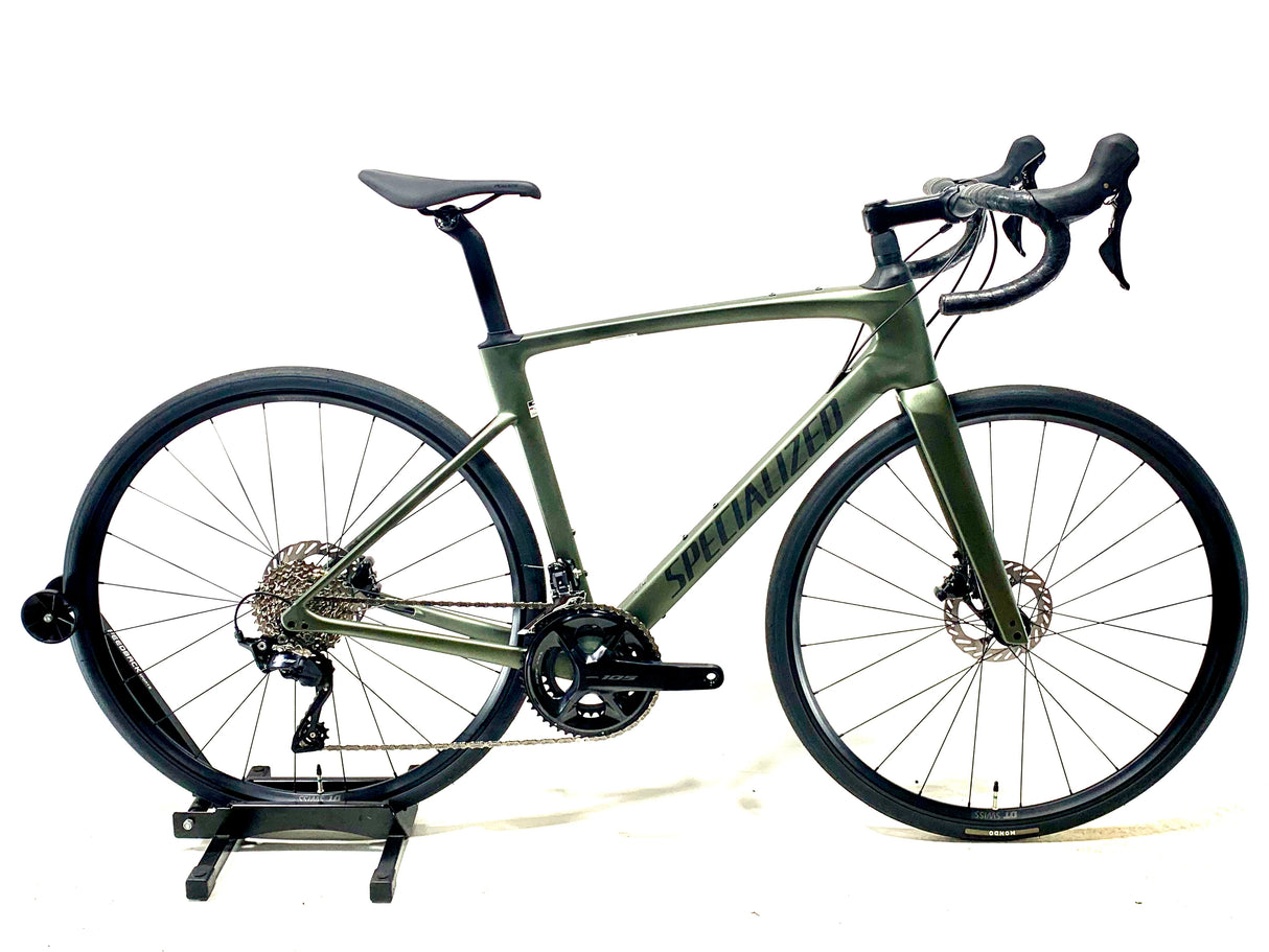 2027 Specialized Roubaix SL8 Sport Shimano 105 12-Speed Size: 56cm (Preowned)
